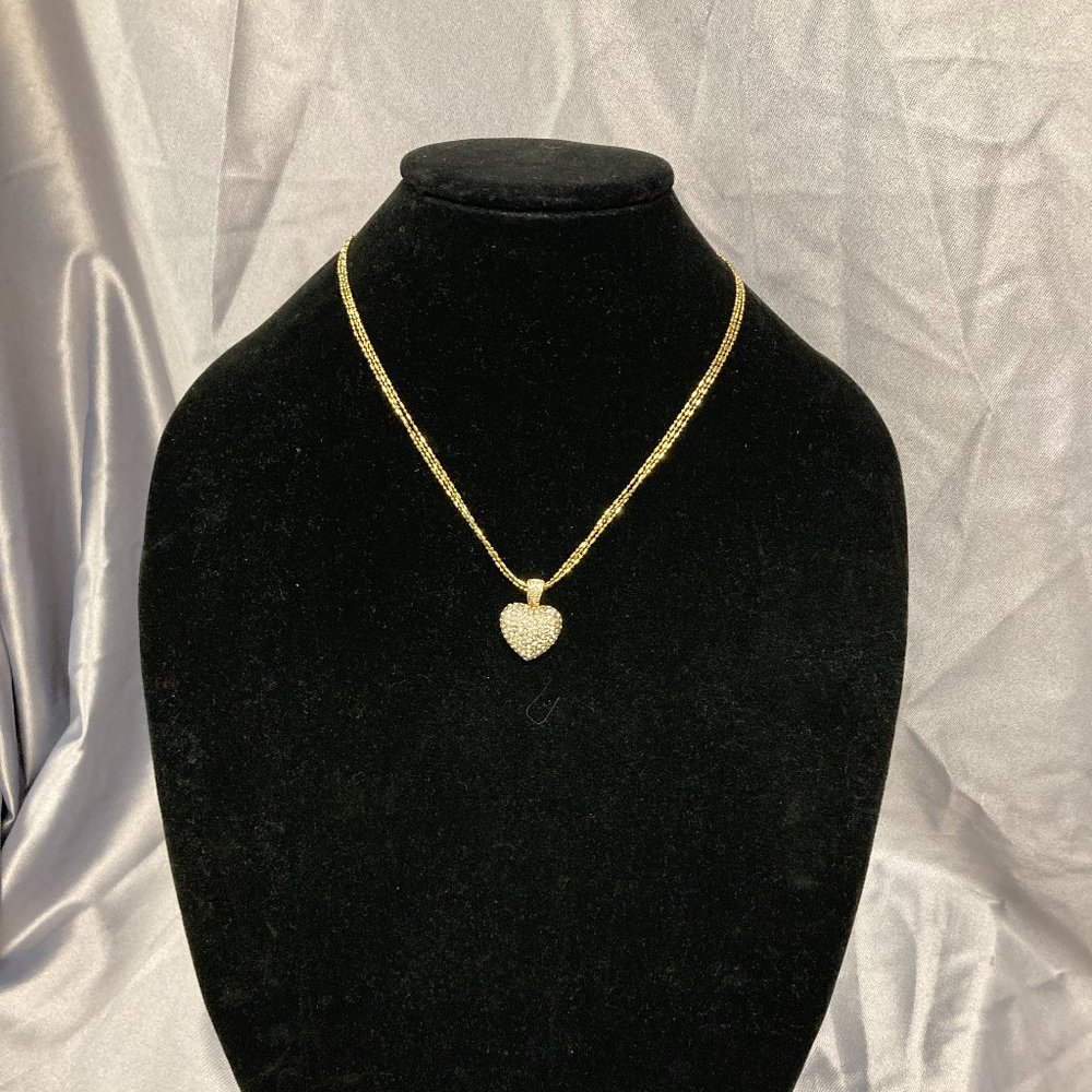 Gold-coloured Pavé Heart Pendant